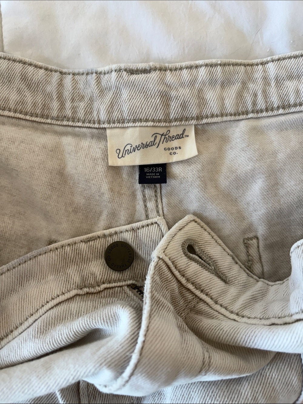 Universal Thread High-Waisted Utility Jean - Picture 3 of 7